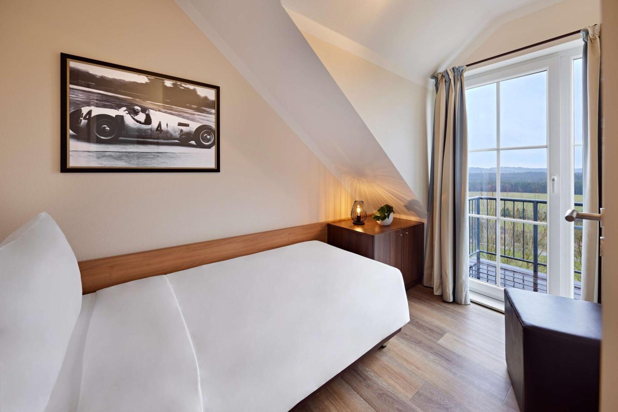 Lindner Hotel Nurburgring Ferienpark, Part Of Jdv By Hyatt ドレース エクステリア 写真